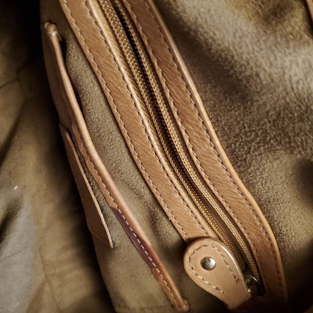 handbag - Picture 4 of 6